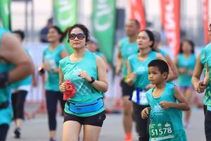 BIB: 51578
                            <button type="button" onclick="openModal(10479322)" class="btn btn-primary btn-sm float-right btn-popup" data-toggle="modal" data-target=".modal-high-quality">
                        <i class="fas fa-shopping-cart"></i> Add to Cart
                    </button>
                                            <button type="button" onclick="isThisMe(10479322, true)" class="btn btn-success btn-sm float-right btn-popup btn-isme hidden" data-toggle="tooltip" data-placement="bottom" title="นี่คือรูปของคุณใช่ไหม คลิกที่นี่เพื่อเอาเข้าอัลบั้ม">
                        <i class="fas fa-plus"></i> Add to album
                    </button>
                    <button type="button" onclick="isThisMe(10479322, false)" class="btn btn-warning btn-sm float-right btn-popup btn-isnotme hidden">
                        <i class="fas fa-ban"></i> Remove from album
                    </button>