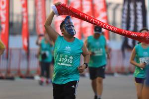 BIB: 51950, 947
                            <button type="button" onclick="openModal(10479158)" class="btn btn-primary btn-sm float-right btn-popup" data-toggle="modal" data-target=".modal-high-quality">
                        <i class="fas fa-shopping-cart"></i> Add to Cart
                    </button>
                                            <button type="button" onclick="isThisMe(10479158, true)" class="btn btn-success btn-sm float-right btn-popup btn-isme hidden" data-toggle="tooltip" data-placement="bottom" title="นี่คือรูปของคุณใช่ไหม คลิกที่นี่เพื่อเอาเข้าอัลบั้ม">
                        <i class="fas fa-plus"></i> Add to album
                    </button>
                    <button type="button" onclick="isThisMe(10479158, false)" class="btn btn-warning btn-sm float-right btn-popup btn-isnotme hidden">
                        <i class="fas fa-ban"></i> Remove from album
                    </button>