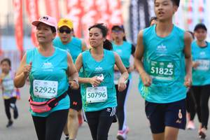 BIB: 51825, 52925, 50796
                            <button type="button" onclick="openModal(10478103)" class="btn btn-primary btn-sm float-right btn-popup" data-toggle="modal" data-target=".modal-high-quality">
                        <i class="fas fa-shopping-cart"></i> Add to Cart
                    </button>
                                            <button type="button" onclick="isThisMe(10478103, true)" class="btn btn-success btn-sm float-right btn-popup btn-isme hidden" data-toggle="tooltip" data-placement="bottom" title="นี่คือรูปของคุณใช่ไหม คลิกที่นี่เพื่อเอาเข้าอัลบั้ม">
                        <i class="fas fa-plus"></i> Add to album
                    </button>
                    <button type="button" onclick="isThisMe(10478103, false)" class="btn btn-warning btn-sm float-right btn-popup btn-isnotme hidden">
                        <i class="fas fa-ban"></i> Remove from album
                    </button>