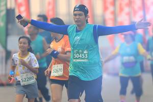 BIB: 50453, 52670, 52280
                            <button type="button" onclick="openModal(10478565)" class="btn btn-primary btn-sm float-right btn-popup" data-toggle="modal" data-target=".modal-high-quality">
                        <i class="fas fa-shopping-cart"></i> Add to Cart
                    </button>
                                            <button type="button" onclick="isThisMe(10478565, true)" class="btn btn-success btn-sm float-right btn-popup btn-isme hidden" data-toggle="tooltip" data-placement="bottom" title="นี่คือรูปของคุณใช่ไหม คลิกที่นี่เพื่อเอาเข้าอัลบั้ม">
                        <i class="fas fa-plus"></i> Add to album
                    </button>
                    <button type="button" onclick="isThisMe(10478565, false)" class="btn btn-warning btn-sm float-right btn-popup btn-isnotme hidden">
                        <i class="fas fa-ban"></i> Remove from album
                    </button>