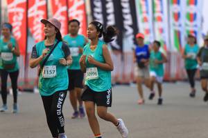 BIB: 1157, 50996
                            <button type="button" onclick="openModal(10478823)" class="btn btn-primary btn-sm float-right btn-popup" data-toggle="modal" data-target=".modal-high-quality">
                        <i class="fas fa-shopping-cart"></i> Add to Cart
                    </button>
                                            <button type="button" onclick="isThisMe(10478823, true)" class="btn btn-success btn-sm float-right btn-popup btn-isme hidden" data-toggle="tooltip" data-placement="bottom" title="นี่คือรูปของคุณใช่ไหม คลิกที่นี่เพื่อเอาเข้าอัลบั้ม">
                        <i class="fas fa-plus"></i> Add to album
                    </button>
                    <button type="button" onclick="isThisMe(10478823, false)" class="btn btn-warning btn-sm float-right btn-popup btn-isnotme hidden">
                        <i class="fas fa-ban"></i> Remove from album
                    </button>