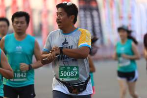 BIB: 2019, 50087, 1842
                            <button type="button" onclick="openModal(10477871)" class="btn btn-primary btn-sm float-right btn-popup" data-toggle="modal" data-target=".modal-high-quality">
                        <i class="fas fa-shopping-cart"></i> Add to Cart
                    </button>
                                            <button type="button" onclick="isThisMe(10477871, true)" class="btn btn-success btn-sm float-right btn-popup btn-isme hidden" data-toggle="tooltip" data-placement="bottom" title="นี่คือรูปของคุณใช่ไหม คลิกที่นี่เพื่อเอาเข้าอัลบั้ม">
                        <i class="fas fa-plus"></i> Add to album
                    </button>
                    <button type="button" onclick="isThisMe(10477871, false)" class="btn btn-warning btn-sm float-right btn-popup btn-isnotme hidden">
                        <i class="fas fa-ban"></i> Remove from album
                    </button>