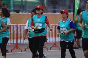 BIB: 512, 50896, 5317, 50897
                            <button type="button" onclick="openModal(10479224)" class="btn btn-primary btn-sm float-right btn-popup" data-toggle="modal" data-target=".modal-high-quality">
                        <i class="fas fa-shopping-cart"></i> Add to Cart
                    </button>
                                            <button type="button" onclick="isThisMe(10479224, true)" class="btn btn-success btn-sm float-right btn-popup btn-isme hidden" data-toggle="tooltip" data-placement="bottom" title="นี่คือรูปของคุณใช่ไหม คลิกที่นี่เพื่อเอาเข้าอัลบั้ม">
                        <i class="fas fa-plus"></i> Add to album
                    </button>
                    <button type="button" onclick="isThisMe(10479224, false)" class="btn btn-warning btn-sm float-right btn-popup btn-isnotme hidden">
                        <i class="fas fa-ban"></i> Remove from album
                    </button>