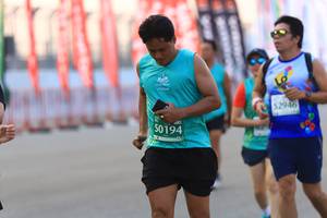 BIB: 52946, 0194
                            <button type="button" onclick="openModal(10477256)" class="btn btn-primary btn-sm float-right btn-popup" data-toggle="modal" data-target=".modal-high-quality">
                        <i class="fas fa-shopping-cart"></i> Add to Cart
                    </button>
                                            <button type="button" onclick="isThisMe(10477256, true)" class="btn btn-success btn-sm float-right btn-popup btn-isme hidden" data-toggle="tooltip" data-placement="bottom" title="นี่คือรูปของคุณใช่ไหม คลิกที่นี่เพื่อเอาเข้าอัลบั้ม">
                        <i class="fas fa-plus"></i> Add to album
                    </button>
                    <button type="button" onclick="isThisMe(10477256, false)" class="btn btn-warning btn-sm float-right btn-popup btn-isnotme hidden">
                        <i class="fas fa-ban"></i> Remove from album
                    </button>