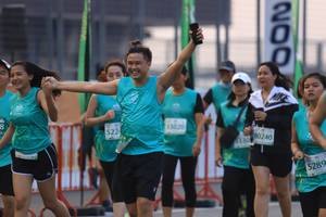 BIB: 53020, 522, 80240, 5289, 200
                            <button type="button" onclick="openModal(10479051)" class="btn btn-primary btn-sm float-right btn-popup" data-toggle="modal" data-target=".modal-high-quality">
                        <i class="fas fa-shopping-cart"></i> Add to Cart
                    </button>
                                            <button type="button" onclick="isThisMe(10479051, true)" class="btn btn-success btn-sm float-right btn-popup btn-isme hidden" data-toggle="tooltip" data-placement="bottom" title="นี่คือรูปของคุณใช่ไหม คลิกที่นี่เพื่อเอาเข้าอัลบั้ม">
                        <i class="fas fa-plus"></i> Add to album
                    </button>
                    <button type="button" onclick="isThisMe(10479051, false)" class="btn btn-warning btn-sm float-right btn-popup btn-isnotme hidden">
                        <i class="fas fa-ban"></i> Remove from album
                    </button>