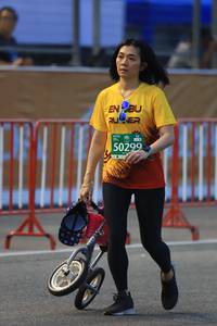 BIB: 50299
                            <button type="button" onclick="openModal(10480292)" class="btn btn-primary btn-sm float-right btn-popup" data-toggle="modal" data-target=".modal-high-quality">
                        <i class="fas fa-shopping-cart"></i> Add to Cart
                    </button>
                                            <button type="button" onclick="isThisMe(10480292, true)" class="btn btn-success btn-sm float-right btn-popup btn-isme hidden" data-toggle="tooltip" data-placement="bottom" title="นี่คือรูปของคุณใช่ไหม คลิกที่นี่เพื่อเอาเข้าอัลบั้ม">
                        <i class="fas fa-plus"></i> Add to album
                    </button>
                    <button type="button" onclick="isThisMe(10480292, false)" class="btn btn-warning btn-sm float-right btn-popup btn-isnotme hidden">
                        <i class="fas fa-ban"></i> Remove from album
                    </button>
