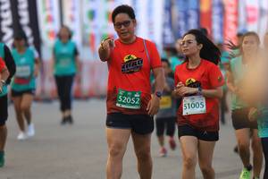 BIB: 52052, 51005
                            <button type="button" onclick="openModal(10478694)" class="btn btn-primary btn-sm float-right btn-popup" data-toggle="modal" data-target=".modal-high-quality">
                        <i class="fas fa-shopping-cart"></i> Add to Cart
                    </button>
                                            <button type="button" onclick="isThisMe(10478694, true)" class="btn btn-success btn-sm float-right btn-popup btn-isme hidden" data-toggle="tooltip" data-placement="bottom" title="นี่คือรูปของคุณใช่ไหม คลิกที่นี่เพื่อเอาเข้าอัลบั้ม">
                        <i class="fas fa-plus"></i> Add to album
                    </button>
                    <button type="button" onclick="isThisMe(10478694, false)" class="btn btn-warning btn-sm float-right btn-popup btn-isnotme hidden">
                        <i class="fas fa-ban"></i> Remove from album
                    </button>