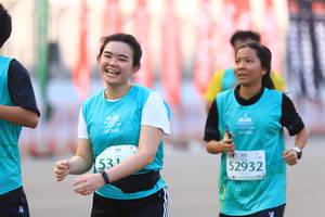 BIB: 531, 52932
                            <button type="button" onclick="openModal(10477801)" class="btn btn-primary btn-sm float-right btn-popup" data-toggle="modal" data-target=".modal-high-quality">
                        <i class="fas fa-shopping-cart"></i> Add to Cart
                    </button>
                                            <button type="button" onclick="isThisMe(10477801, true)" class="btn btn-success btn-sm float-right btn-popup btn-isme hidden" data-toggle="tooltip" data-placement="bottom" title="นี่คือรูปของคุณใช่ไหม คลิกที่นี่เพื่อเอาเข้าอัลบั้ม">
                        <i class="fas fa-plus"></i> Add to album
                    </button>
                    <button type="button" onclick="isThisMe(10477801, false)" class="btn btn-warning btn-sm float-right btn-popup btn-isnotme hidden">
                        <i class="fas fa-ban"></i> Remove from album
                    </button>