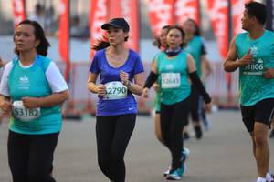 BIB: 51806, 52643, 52790, 182
                            <button type="button" onclick="openModal(10478737)" class="btn btn-primary btn-sm float-right btn-popup" data-toggle="modal" data-target=".modal-high-quality">
                        <i class="fas fa-shopping-cart"></i> Add to Cart
                    </button>
                                            <button type="button" onclick="isThisMe(10478737, true)" class="btn btn-success btn-sm float-right btn-popup btn-isme hidden" data-toggle="tooltip" data-placement="bottom" title="นี่คือรูปของคุณใช่ไหม คลิกที่นี่เพื่อเอาเข้าอัลบั้ม">
                        <i class="fas fa-plus"></i> Add to album
                    </button>
                    <button type="button" onclick="isThisMe(10478737, false)" class="btn btn-warning btn-sm float-right btn-popup btn-isnotme hidden">
                        <i class="fas fa-ban"></i> Remove from album
                    </button>