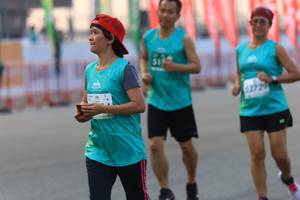 BIB: 2729
                            <button type="button" onclick="openModal(10477183)" class="btn btn-primary btn-sm float-right btn-popup" data-toggle="modal" data-target=".modal-high-quality">
                        <i class="fas fa-shopping-cart"></i> Add to Cart
                    </button>
                                            <button type="button" onclick="isThisMe(10477183, true)" class="btn btn-success btn-sm float-right btn-popup btn-isme hidden" data-toggle="tooltip" data-placement="bottom" title="นี่คือรูปของคุณใช่ไหม คลิกที่นี่เพื่อเอาเข้าอัลบั้ม">
                        <i class="fas fa-plus"></i> Add to album
                    </button>
                    <button type="button" onclick="isThisMe(10477183, false)" class="btn btn-warning btn-sm float-right btn-popup btn-isnotme hidden">
                        <i class="fas fa-ban"></i> Remove from album
                    </button>