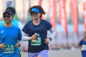 BIB: 109, 50075
                            <button type="button" onclick="openModal(10478376)" class="btn btn-primary btn-sm float-right btn-popup" data-toggle="modal" data-target=".modal-high-quality">
                        <i class="fas fa-shopping-cart"></i> Add to Cart
                    </button>
                                            <button type="button" onclick="isThisMe(10478376, true)" class="btn btn-success btn-sm float-right btn-popup btn-isme hidden" data-toggle="tooltip" data-placement="bottom" title="นี่คือรูปของคุณใช่ไหม คลิกที่นี่เพื่อเอาเข้าอัลบั้ม">
                        <i class="fas fa-plus"></i> Add to album
                    </button>
                    <button type="button" onclick="isThisMe(10478376, false)" class="btn btn-warning btn-sm float-right btn-popup btn-isnotme hidden">
                        <i class="fas fa-ban"></i> Remove from album
                    </button>