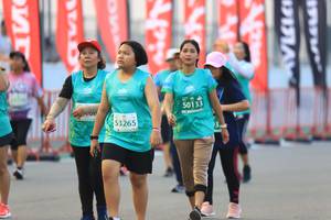 BIB: 50133, 53265, 1915
                            <button type="button" onclick="openModal(10479455)" class="btn btn-primary btn-sm float-right btn-popup" data-toggle="modal" data-target=".modal-high-quality">
                        <i class="fas fa-shopping-cart"></i> Add to Cart
                    </button>
                                            <button type="button" onclick="isThisMe(10479455, true)" class="btn btn-success btn-sm float-right btn-popup btn-isme hidden" data-toggle="tooltip" data-placement="bottom" title="นี่คือรูปของคุณใช่ไหม คลิกที่นี่เพื่อเอาเข้าอัลบั้ม">
                        <i class="fas fa-plus"></i> Add to album
                    </button>
                    <button type="button" onclick="isThisMe(10479455, false)" class="btn btn-warning btn-sm float-right btn-popup btn-isnotme hidden">
                        <i class="fas fa-ban"></i> Remove from album
                    </button>