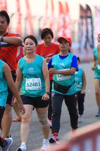 BIB: 524, 52483
                            <button type="button" onclick="openModal(10477360)" class="btn btn-primary btn-sm float-right btn-popup" data-toggle="modal" data-target=".modal-high-quality">
                        <i class="fas fa-shopping-cart"></i> Add to Cart
                    </button>
                                            <button type="button" onclick="isThisMe(10477360, true)" class="btn btn-success btn-sm float-right btn-popup btn-isme hidden" data-toggle="tooltip" data-placement="bottom" title="นี่คือรูปของคุณใช่ไหม คลิกที่นี่เพื่อเอาเข้าอัลบั้ม">
                        <i class="fas fa-plus"></i> Add to album
                    </button>
                    <button type="button" onclick="isThisMe(10477360, false)" class="btn btn-warning btn-sm float-right btn-popup btn-isnotme hidden">
                        <i class="fas fa-ban"></i> Remove from album
                    </button>