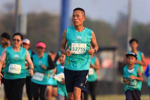 BIB: 52755, 50920, 505
                            <button type="button" onclick="openModal(10476467)" class="btn btn-primary btn-sm float-right btn-popup" data-toggle="modal" data-target=".modal-high-quality">
                        <i class="fas fa-shopping-cart"></i> Add to Cart
                    </button>
                                            <button type="button" onclick="isThisMe(10476467, true)" class="btn btn-success btn-sm float-right btn-popup btn-isme hidden" data-toggle="tooltip" data-placement="bottom" title="นี่คือรูปของคุณใช่ไหม คลิกที่นี่เพื่อเอาเข้าอัลบั้ม">
                        <i class="fas fa-plus"></i> Add to album
                    </button>
                    <button type="button" onclick="isThisMe(10476467, false)" class="btn btn-warning btn-sm float-right btn-popup btn-isnotme hidden">
                        <i class="fas fa-ban"></i> Remove from album
                    </button>