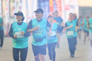 BIB: 51767, 3228
                            <button type="button" onclick="openModal(10478551)" class="btn btn-primary btn-sm float-right btn-popup" data-toggle="modal" data-target=".modal-high-quality">
                        <i class="fas fa-shopping-cart"></i> Add to Cart
                    </button>
                                            <button type="button" onclick="isThisMe(10478551, true)" class="btn btn-success btn-sm float-right btn-popup btn-isme hidden" data-toggle="tooltip" data-placement="bottom" title="นี่คือรูปของคุณใช่ไหม คลิกที่นี่เพื่อเอาเข้าอัลบั้ม">
                        <i class="fas fa-plus"></i> Add to album
                    </button>
                    <button type="button" onclick="isThisMe(10478551, false)" class="btn btn-warning btn-sm float-right btn-popup btn-isnotme hidden">
                        <i class="fas fa-ban"></i> Remove from album
                    </button>