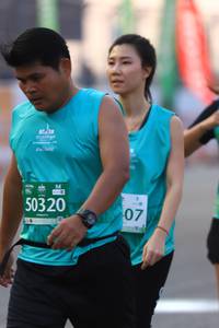 BIB: 50320
                            <button type="button" onclick="openModal(10477422)" class="btn btn-primary btn-sm float-right btn-popup" data-toggle="modal" data-target=".modal-high-quality">
                        <i class="fas fa-shopping-cart"></i> Add to Cart
                    </button>
                                            <button type="button" onclick="isThisMe(10477422, true)" class="btn btn-success btn-sm float-right btn-popup btn-isme hidden" data-toggle="tooltip" data-placement="bottom" title="นี่คือรูปของคุณใช่ไหม คลิกที่นี่เพื่อเอาเข้าอัลบั้ม">
                        <i class="fas fa-plus"></i> Add to album
                    </button>
                    <button type="button" onclick="isThisMe(10477422, false)" class="btn btn-warning btn-sm float-right btn-popup btn-isnotme hidden">
                        <i class="fas fa-ban"></i> Remove from album
                    </button>