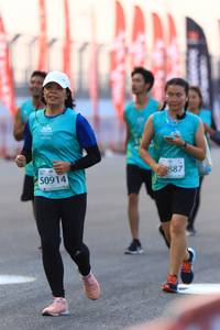 BIB: 887, 50914
                            <button type="button" onclick="openModal(10477329)" class="btn btn-primary btn-sm float-right btn-popup" data-toggle="modal" data-target=".modal-high-quality">
                        <i class="fas fa-shopping-cart"></i> Add to Cart
                    </button>
                                            <button type="button" onclick="isThisMe(10477329, true)" class="btn btn-success btn-sm float-right btn-popup btn-isme hidden" data-toggle="tooltip" data-placement="bottom" title="นี่คือรูปของคุณใช่ไหม คลิกที่นี่เพื่อเอาเข้าอัลบั้ม">
                        <i class="fas fa-plus"></i> Add to album
                    </button>
                    <button type="button" onclick="isThisMe(10477329, false)" class="btn btn-warning btn-sm float-right btn-popup btn-isnotme hidden">
                        <i class="fas fa-ban"></i> Remove from album
                    </button>