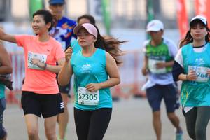 BIB: 764, 52305
                            <button type="button" onclick="openModal(10478387)" class="btn btn-primary btn-sm float-right btn-popup" data-toggle="modal" data-target=".modal-high-quality">
                        <i class="fas fa-shopping-cart"></i> Add to Cart
                    </button>
                                            <button type="button" onclick="isThisMe(10478387, true)" class="btn btn-success btn-sm float-right btn-popup btn-isme hidden" data-toggle="tooltip" data-placement="bottom" title="นี่คือรูปของคุณใช่ไหม คลิกที่นี่เพื่อเอาเข้าอัลบั้ม">
                        <i class="fas fa-plus"></i> Add to album
                    </button>
                    <button type="button" onclick="isThisMe(10478387, false)" class="btn btn-warning btn-sm float-right btn-popup btn-isnotme hidden">
                        <i class="fas fa-ban"></i> Remove from album
                    </button>