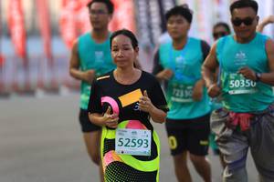 BIB: 50350, 72330, 52593
                            <button type="button" onclick="openModal(10477915)" class="btn btn-primary btn-sm float-right btn-popup" data-toggle="modal" data-target=".modal-high-quality">
                        <i class="fas fa-shopping-cart"></i> Add to Cart
                    </button>
                                            <button type="button" onclick="isThisMe(10477915, true)" class="btn btn-success btn-sm float-right btn-popup btn-isme hidden" data-toggle="tooltip" data-placement="bottom" title="นี่คือรูปของคุณใช่ไหม คลิกที่นี่เพื่อเอาเข้าอัลบั้ม">
                        <i class="fas fa-plus"></i> Add to album
                    </button>
                    <button type="button" onclick="isThisMe(10477915, false)" class="btn btn-warning btn-sm float-right btn-popup btn-isnotme hidden">
                        <i class="fas fa-ban"></i> Remove from album
                    </button>