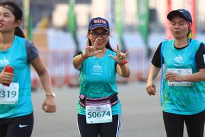 BIB: 319, 50674
                            <button type="button" onclick="openModal(10478122)" class="btn btn-primary btn-sm float-right btn-popup" data-toggle="modal" data-target=".modal-high-quality">
                        <i class="fas fa-shopping-cart"></i> Add to Cart
                    </button>
                                            <button type="button" onclick="isThisMe(10478122, true)" class="btn btn-success btn-sm float-right btn-popup btn-isme hidden" data-toggle="tooltip" data-placement="bottom" title="นี่คือรูปของคุณใช่ไหม คลิกที่นี่เพื่อเอาเข้าอัลบั้ม">
                        <i class="fas fa-plus"></i> Add to album
                    </button>
                    <button type="button" onclick="isThisMe(10478122, false)" class="btn btn-warning btn-sm float-right btn-popup btn-isnotme hidden">
                        <i class="fas fa-ban"></i> Remove from album
                    </button>