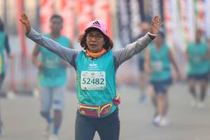 BIB: 52482
                            <button type="button" onclick="openModal(10478570)" class="btn btn-primary btn-sm float-right btn-popup" data-toggle="modal" data-target=".modal-high-quality">
                        <i class="fas fa-shopping-cart"></i> Add to Cart
                    </button>
                                            <button type="button" onclick="isThisMe(10478570, true)" class="btn btn-success btn-sm float-right btn-popup btn-isme hidden" data-toggle="tooltip" data-placement="bottom" title="นี่คือรูปของคุณใช่ไหม คลิกที่นี่เพื่อเอาเข้าอัลบั้ม">
                        <i class="fas fa-plus"></i> Add to album
                    </button>
                    <button type="button" onclick="isThisMe(10478570, false)" class="btn btn-warning btn-sm float-right btn-popup btn-isnotme hidden">
                        <i class="fas fa-ban"></i> Remove from album
                    </button>