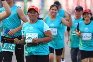 BIB: 148, 52757, 50927, 51744
                            <button type="button" onclick="openModal(10478176)" class="btn btn-primary btn-sm float-right btn-popup" data-toggle="modal" data-target=".modal-high-quality">
                        <i class="fas fa-shopping-cart"></i> Add to Cart
                    </button>
                                            <button type="button" onclick="isThisMe(10478176, true)" class="btn btn-success btn-sm float-right btn-popup btn-isme hidden" data-toggle="tooltip" data-placement="bottom" title="นี่คือรูปของคุณใช่ไหม คลิกที่นี่เพื่อเอาเข้าอัลบั้ม">
                        <i class="fas fa-plus"></i> Add to album
                    </button>
                    <button type="button" onclick="isThisMe(10478176, false)" class="btn btn-warning btn-sm float-right btn-popup btn-isnotme hidden">
                        <i class="fas fa-ban"></i> Remove from album
                    </button>