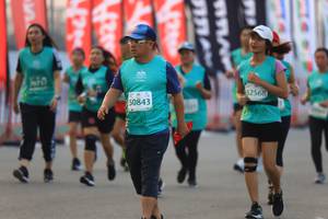 BIB: 2568, 50843
                            <button type="button" onclick="openModal(10478768)" class="btn btn-primary btn-sm float-right btn-popup" data-toggle="modal" data-target=".modal-high-quality">
                        <i class="fas fa-shopping-cart"></i> Add to Cart
                    </button>
                                            <button type="button" onclick="isThisMe(10478768, true)" class="btn btn-success btn-sm float-right btn-popup btn-isme hidden" data-toggle="tooltip" data-placement="bottom" title="นี่คือรูปของคุณใช่ไหม คลิกที่นี่เพื่อเอาเข้าอัลบั้ม">
                        <i class="fas fa-plus"></i> Add to album
                    </button>
                    <button type="button" onclick="isThisMe(10478768, false)" class="btn btn-warning btn-sm float-right btn-popup btn-isnotme hidden">
                        <i class="fas fa-ban"></i> Remove from album
                    </button>