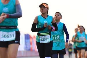 BIB: 50631, 52373, 1555
                            <button type="button" onclick="openModal(10477053)" class="btn btn-primary btn-sm float-right btn-popup" data-toggle="modal" data-target=".modal-high-quality">
                        <i class="fas fa-shopping-cart"></i> Add to Cart
                    </button>
                                            <button type="button" onclick="isThisMe(10477053, true)" class="btn btn-success btn-sm float-right btn-popup btn-isme hidden" data-toggle="tooltip" data-placement="bottom" title="นี่คือรูปของคุณใช่ไหม คลิกที่นี่เพื่อเอาเข้าอัลบั้ม">
                        <i class="fas fa-plus"></i> Add to album
                    </button>
                    <button type="button" onclick="isThisMe(10477053, false)" class="btn btn-warning btn-sm float-right btn-popup btn-isnotme hidden">
                        <i class="fas fa-ban"></i> Remove from album
                    </button>