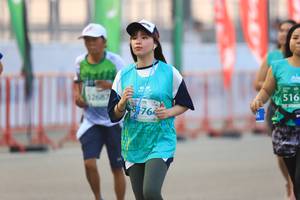 BIB: 516, 52687, 81764
                            <button type="button" onclick="openModal(10478396)" class="btn btn-primary btn-sm float-right btn-popup" data-toggle="modal" data-target=".modal-high-quality">
                        <i class="fas fa-shopping-cart"></i> Add to Cart
                    </button>
                                            <button type="button" onclick="isThisMe(10478396, true)" class="btn btn-success btn-sm float-right btn-popup btn-isme hidden" data-toggle="tooltip" data-placement="bottom" title="นี่คือรูปของคุณใช่ไหม คลิกที่นี่เพื่อเอาเข้าอัลบั้ม">
                        <i class="fas fa-plus"></i> Add to album
                    </button>
                    <button type="button" onclick="isThisMe(10478396, false)" class="btn btn-warning btn-sm float-right btn-popup btn-isnotme hidden">
                        <i class="fas fa-ban"></i> Remove from album
                    </button>