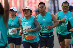 BIB: 8065, 51961, 5234
                            <button type="button" onclick="openModal(10477983)" class="btn btn-primary btn-sm float-right btn-popup" data-toggle="modal" data-target=".modal-high-quality">
                        <i class="fas fa-shopping-cart"></i> Add to Cart
                    </button>
                                            <button type="button" onclick="isThisMe(10477983, true)" class="btn btn-success btn-sm float-right btn-popup btn-isme hidden" data-toggle="tooltip" data-placement="bottom" title="นี่คือรูปของคุณใช่ไหม คลิกที่นี่เพื่อเอาเข้าอัลบั้ม">
                        <i class="fas fa-plus"></i> Add to album
                    </button>
                    <button type="button" onclick="isThisMe(10477983, false)" class="btn btn-warning btn-sm float-right btn-popup btn-isnotme hidden">
                        <i class="fas fa-ban"></i> Remove from album
                    </button>