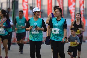 BIB: 53123, 9436, 52864, 2369, 53443
                            <button type="button" onclick="openModal(10479252)" class="btn btn-primary btn-sm float-right btn-popup" data-toggle="modal" data-target=".modal-high-quality">
                        <i class="fas fa-shopping-cart"></i> Add to Cart
                    </button>
                                            <button type="button" onclick="isThisMe(10479252, true)" class="btn btn-success btn-sm float-right btn-popup btn-isme hidden" data-toggle="tooltip" data-placement="bottom" title="นี่คือรูปของคุณใช่ไหม คลิกที่นี่เพื่อเอาเข้าอัลบั้ม">
                        <i class="fas fa-plus"></i> Add to album
                    </button>
                    <button type="button" onclick="isThisMe(10479252, false)" class="btn btn-warning btn-sm float-right btn-popup btn-isnotme hidden">
                        <i class="fas fa-ban"></i> Remove from album
                    </button>