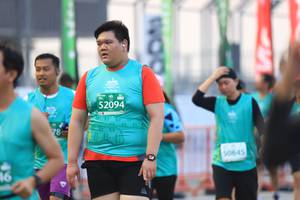BIB: 52094, 50845
                            <button type="button" onclick="openModal(10479354)" class="btn btn-primary btn-sm float-right btn-popup" data-toggle="modal" data-target=".modal-high-quality">
                        <i class="fas fa-shopping-cart"></i> Add to Cart
                    </button>
                                            <button type="button" onclick="isThisMe(10479354, true)" class="btn btn-success btn-sm float-right btn-popup btn-isme hidden" data-toggle="tooltip" data-placement="bottom" title="นี่คือรูปของคุณใช่ไหม คลิกที่นี่เพื่อเอาเข้าอัลบั้ม">
                        <i class="fas fa-plus"></i> Add to album
                    </button>
                    <button type="button" onclick="isThisMe(10479354, false)" class="btn btn-warning btn-sm float-right btn-popup btn-isnotme hidden">
                        <i class="fas fa-ban"></i> Remove from album
                    </button>
