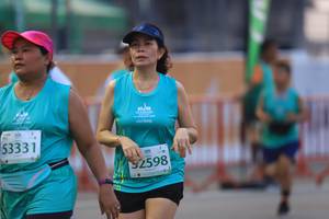 BIB: 53331, 2598
                            <button type="button" onclick="openModal(10479041)" class="btn btn-primary btn-sm float-right btn-popup" data-toggle="modal" data-target=".modal-high-quality">
                        <i class="fas fa-shopping-cart"></i> Add to Cart
                    </button>
                                            <button type="button" onclick="isThisMe(10479041, true)" class="btn btn-success btn-sm float-right btn-popup btn-isme hidden" data-toggle="tooltip" data-placement="bottom" title="นี่คือรูปของคุณใช่ไหม คลิกที่นี่เพื่อเอาเข้าอัลบั้ม">
                        <i class="fas fa-plus"></i> Add to album
                    </button>
                    <button type="button" onclick="isThisMe(10479041, false)" class="btn btn-warning btn-sm float-right btn-popup btn-isnotme hidden">
                        <i class="fas fa-ban"></i> Remove from album
                    </button>