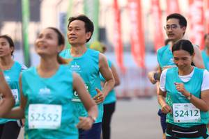 BIB: 52412, 52552, 
                            <button type="button" onclick="openModal(10478195)" class="btn btn-primary btn-sm float-right btn-popup" data-toggle="modal" data-target=".modal-high-quality">
                        <i class="fas fa-shopping-cart"></i> Add to Cart
                    </button>
                                            <button type="button" onclick="isThisMe(10478195, true)" class="btn btn-success btn-sm float-right btn-popup btn-isme hidden" data-toggle="tooltip" data-placement="bottom" title="นี่คือรูปของคุณใช่ไหม คลิกที่นี่เพื่อเอาเข้าอัลบั้ม">
                        <i class="fas fa-plus"></i> Add to album
                    </button>
                    <button type="button" onclick="isThisMe(10478195, false)" class="btn btn-warning btn-sm float-right btn-popup btn-isnotme hidden">
                        <i class="fas fa-ban"></i> Remove from album
                    </button>