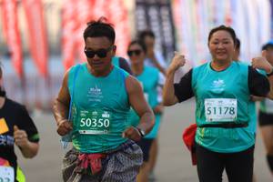 BIB: 51178, 50350
                            <button type="button" onclick="openModal(10477858)" class="btn btn-primary btn-sm float-right btn-popup" data-toggle="modal" data-target=".modal-high-quality">
                        <i class="fas fa-shopping-cart"></i> Add to Cart
                    </button>
                                            <button type="button" onclick="isThisMe(10477858, true)" class="btn btn-success btn-sm float-right btn-popup btn-isme hidden" data-toggle="tooltip" data-placement="bottom" title="นี่คือรูปของคุณใช่ไหม คลิกที่นี่เพื่อเอาเข้าอัลบั้ม">
                        <i class="fas fa-plus"></i> Add to album
                    </button>
                    <button type="button" onclick="isThisMe(10477858, false)" class="btn btn-warning btn-sm float-right btn-popup btn-isnotme hidden">
                        <i class="fas fa-ban"></i> Remove from album
                    </button>