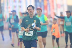 BIB: 53074
                            <button type="button" onclick="openModal(10478521)" class="btn btn-primary btn-sm float-right btn-popup" data-toggle="modal" data-target=".modal-high-quality">
                        <i class="fas fa-shopping-cart"></i> Add to Cart
                    </button>
                                            <button type="button" onclick="isThisMe(10478521, true)" class="btn btn-success btn-sm float-right btn-popup btn-isme hidden" data-toggle="tooltip" data-placement="bottom" title="นี่คือรูปของคุณใช่ไหม คลิกที่นี่เพื่อเอาเข้าอัลบั้ม">
                        <i class="fas fa-plus"></i> Add to album
                    </button>
                    <button type="button" onclick="isThisMe(10478521, false)" class="btn btn-warning btn-sm float-right btn-popup btn-isnotme hidden">
                        <i class="fas fa-ban"></i> Remove from album
                    </button>