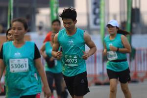 BIB: 5288, 50073, 53061
                            <button type="button" onclick="openModal(10479185)" class="btn btn-primary btn-sm float-right btn-popup" data-toggle="modal" data-target=".modal-high-quality">
                        <i class="fas fa-shopping-cart"></i> Add to Cart
                    </button>
                                            <button type="button" onclick="isThisMe(10479185, true)" class="btn btn-success btn-sm float-right btn-popup btn-isme hidden" data-toggle="tooltip" data-placement="bottom" title="นี่คือรูปของคุณใช่ไหม คลิกที่นี่เพื่อเอาเข้าอัลบั้ม">
                        <i class="fas fa-plus"></i> Add to album
                    </button>
                    <button type="button" onclick="isThisMe(10479185, false)" class="btn btn-warning btn-sm float-right btn-popup btn-isnotme hidden">
                        <i class="fas fa-ban"></i> Remove from album
                    </button>