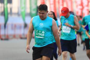 BIB: 50529, 51968
                            <button type="button" onclick="openModal(10478217)" class="btn btn-primary btn-sm float-right btn-popup" data-toggle="modal" data-target=".modal-high-quality">
                        <i class="fas fa-shopping-cart"></i> Add to Cart
                    </button>
                                            <button type="button" onclick="isThisMe(10478217, true)" class="btn btn-success btn-sm float-right btn-popup btn-isme hidden" data-toggle="tooltip" data-placement="bottom" title="นี่คือรูปของคุณใช่ไหม คลิกที่นี่เพื่อเอาเข้าอัลบั้ม">
                        <i class="fas fa-plus"></i> Add to album
                    </button>
                    <button type="button" onclick="isThisMe(10478217, false)" class="btn btn-warning btn-sm float-right btn-popup btn-isnotme hidden">
                        <i class="fas fa-ban"></i> Remove from album
                    </button>