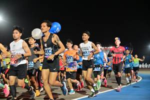 BIB: 4256, 5609, 158, 40166, 4794, 40117
                            <button type="button" onclick="openModal(10575820)" class="btn btn-primary btn-sm float-right btn-popup" data-toggle="modal" data-target=".modal-high-quality">
                        <i class="fas fa-shopping-cart"></i> Add to Cart
                    </button>
                                            <button type="button" onclick="isThisMe(10575820, true)" class="btn btn-success btn-sm float-right btn-popup btn-isme hidden" data-toggle="tooltip" data-placement="bottom" title="นี่คือรูปของคุณใช่ไหม คลิกที่นี่เพื่อเอาเข้าอัลบั้ม">
                        <i class="fas fa-plus"></i> Add to album
                    </button>
                    <button type="button" onclick="isThisMe(10575820, false)" class="btn btn-warning btn-sm float-right btn-popup btn-isnotme hidden">
                        <i class="fas fa-ban"></i> Remove from album
                    </button>