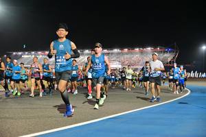 BIB: 44612, 41038
                            <button type="button" onclick="openModal(10575829)" class="btn btn-primary btn-sm float-right btn-popup" data-toggle="modal" data-target=".modal-high-quality">
                        <i class="fas fa-shopping-cart"></i> Add to Cart
                    </button>
                                            <button type="button" onclick="isThisMe(10575829, true)" class="btn btn-success btn-sm float-right btn-popup btn-isme hidden" data-toggle="tooltip" data-placement="bottom" title="นี่คือรูปของคุณใช่ไหม คลิกที่นี่เพื่อเอาเข้าอัลบั้ม">
                        <i class="fas fa-plus"></i> Add to album
                    </button>
                    <button type="button" onclick="isThisMe(10575829, false)" class="btn btn-warning btn-sm float-right btn-popup btn-isnotme hidden">
                        <i class="fas fa-ban"></i> Remove from album
                    </button>