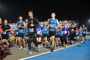 BIB: 4537, 45794, 41267, 368, 42253, 4627
                            <button type="button" onclick="openModal(10576520)" class="btn btn-primary btn-sm float-right btn-popup" data-toggle="modal" data-target=".modal-high-quality">
                        <i class="fas fa-shopping-cart"></i> Add to Cart
                    </button>
                                            <button type="button" onclick="isThisMe(10576520, true)" class="btn btn-success btn-sm float-right btn-popup btn-isme hidden" data-toggle="tooltip" data-placement="bottom" title="นี่คือรูปของคุณใช่ไหม คลิกที่นี่เพื่อเอาเข้าอัลบั้ม">
                        <i class="fas fa-plus"></i> Add to album
                    </button>
                    <button type="button" onclick="isThisMe(10576520, false)" class="btn btn-warning btn-sm float-right btn-popup btn-isnotme hidden">
                        <i class="fas fa-ban"></i> Remove from album
                    </button>