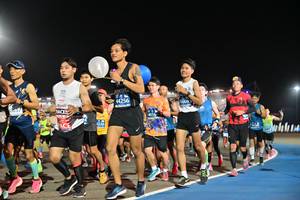 BIB: 44256, 4016, 326
                            <button type="button" onclick="openModal(10575812)" class="btn btn-primary btn-sm float-right btn-popup" data-toggle="modal" data-target=".modal-high-quality">
                        <i class="fas fa-shopping-cart"></i> Add to Cart
                    </button>
                                            <button type="button" onclick="isThisMe(10575812, true)" class="btn btn-success btn-sm float-right btn-popup btn-isme hidden" data-toggle="tooltip" data-placement="bottom" title="นี่คือรูปของคุณใช่ไหม คลิกที่นี่เพื่อเอาเข้าอัลบั้ม">
                        <i class="fas fa-plus"></i> Add to album
                    </button>
                    <button type="button" onclick="isThisMe(10575812, false)" class="btn btn-warning btn-sm float-right btn-popup btn-isnotme hidden">
                        <i class="fas fa-ban"></i> Remove from album
                    </button>