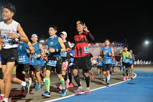 BIB: 5609, 41736, 44826, 41180, 40117
                            <button type="button" onclick="openModal(10575822)" class="btn btn-primary btn-sm float-right btn-popup" data-toggle="modal" data-target=".modal-high-quality">
                        <i class="fas fa-shopping-cart"></i> Add to Cart
                    </button>
                                            <button type="button" onclick="isThisMe(10575822, true)" class="btn btn-success btn-sm float-right btn-popup btn-isme hidden" data-toggle="tooltip" data-placement="bottom" title="นี่คือรูปของคุณใช่ไหม คลิกที่นี่เพื่อเอาเข้าอัลบั้ม">
                        <i class="fas fa-plus"></i> Add to album
                    </button>
                    <button type="button" onclick="isThisMe(10575822, false)" class="btn btn-warning btn-sm float-right btn-popup btn-isnotme hidden">
                        <i class="fas fa-ban"></i> Remove from album
                    </button>