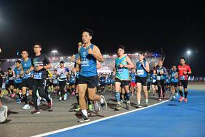 BIB: 0803, 0239, 0811
                            <button type="button" onclick="openModal(10576197)" class="btn btn-primary btn-sm float-right btn-popup" data-toggle="modal" data-target=".modal-high-quality">
                        <i class="fas fa-shopping-cart"></i> Add to Cart
                    </button>
                                            <button type="button" onclick="isThisMe(10576197, true)" class="btn btn-success btn-sm float-right btn-popup btn-isme hidden" data-toggle="tooltip" data-placement="bottom" title="นี่คือรูปของคุณใช่ไหม คลิกที่นี่เพื่อเอาเข้าอัลบั้ม">
                        <i class="fas fa-plus"></i> Add to album
                    </button>
                    <button type="button" onclick="isThisMe(10576197, false)" class="btn btn-warning btn-sm float-right btn-popup btn-isnotme hidden">
                        <i class="fas fa-ban"></i> Remove from album
                    </button>