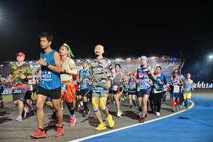 BIB: 40332, 40134, 43500
                            <button type="button" onclick="openModal(10576448)" class="btn btn-primary btn-sm float-right btn-popup" data-toggle="modal" data-target=".modal-high-quality">
                        <i class="fas fa-shopping-cart"></i> Add to Cart
                    </button>
                                            <button type="button" onclick="isThisMe(10576448, true)" class="btn btn-success btn-sm float-right btn-popup btn-isme hidden" data-toggle="tooltip" data-placement="bottom" title="นี่คือรูปของคุณใช่ไหม คลิกที่นี่เพื่อเอาเข้าอัลบั้ม">
                        <i class="fas fa-plus"></i> Add to album
                    </button>
                    <button type="button" onclick="isThisMe(10576448, false)" class="btn btn-warning btn-sm float-right btn-popup btn-isnotme hidden">
                        <i class="fas fa-ban"></i> Remove from album
                    </button>