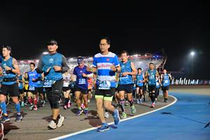 BIB: 5452, 4026
                            <button type="button" onclick="openModal(10576552)" class="btn btn-primary btn-sm float-right btn-popup" data-toggle="modal" data-target=".modal-high-quality">
                        <i class="fas fa-shopping-cart"></i> Add to Cart
                    </button>
                                            <button type="button" onclick="isThisMe(10576552, true)" class="btn btn-success btn-sm float-right btn-popup btn-isme hidden" data-toggle="tooltip" data-placement="bottom" title="นี่คือรูปของคุณใช่ไหม คลิกที่นี่เพื่อเอาเข้าอัลบั้ม">
                        <i class="fas fa-plus"></i> Add to album
                    </button>
                    <button type="button" onclick="isThisMe(10576552, false)" class="btn btn-warning btn-sm float-right btn-popup btn-isnotme hidden">
                        <i class="fas fa-ban"></i> Remove from album
                    </button>