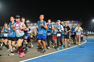 BIB: 465, 45737, 40561, 42473, 43145, 6060
                            <button type="button" onclick="openModal(10576652)" class="btn btn-primary btn-sm float-right btn-popup" data-toggle="modal" data-target=".modal-high-quality">
                        <i class="fas fa-shopping-cart"></i> Add to Cart
                    </button>
                                            <button type="button" onclick="isThisMe(10576652, true)" class="btn btn-success btn-sm float-right btn-popup btn-isme hidden" data-toggle="tooltip" data-placement="bottom" title="นี่คือรูปของคุณใช่ไหม คลิกที่นี่เพื่อเอาเข้าอัลบั้ม">
                        <i class="fas fa-plus"></i> Add to album
                    </button>
                    <button type="button" onclick="isThisMe(10576652, false)" class="btn btn-warning btn-sm float-right btn-popup btn-isnotme hidden">
                        <i class="fas fa-ban"></i> Remove from album
                    </button>