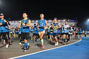 BIB: 45341, 142078, 415
                            <button type="button" onclick="openModal(10576477)" class="btn btn-primary btn-sm float-right btn-popup" data-toggle="modal" data-target=".modal-high-quality">
                        <i class="fas fa-shopping-cart"></i> Add to Cart
                    </button>
                                            <button type="button" onclick="isThisMe(10576477, true)" class="btn btn-success btn-sm float-right btn-popup btn-isme hidden" data-toggle="tooltip" data-placement="bottom" title="นี่คือรูปของคุณใช่ไหม คลิกที่นี่เพื่อเอาเข้าอัลบั้ม">
                        <i class="fas fa-plus"></i> Add to album
                    </button>
                    <button type="button" onclick="isThisMe(10576477, false)" class="btn btn-warning btn-sm float-right btn-popup btn-isnotme hidden">
                        <i class="fas fa-ban"></i> Remove from album
                    </button>