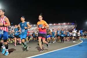 BIB: 44474, 45408, 0503
                            <button type="button" onclick="openModal(10575759)" class="btn btn-primary btn-sm float-right btn-popup" data-toggle="modal" data-target=".modal-high-quality">
                        <i class="fas fa-shopping-cart"></i> Add to Cart
                    </button>
                                            <button type="button" onclick="isThisMe(10575759, true)" class="btn btn-success btn-sm float-right btn-popup btn-isme hidden" data-toggle="tooltip" data-placement="bottom" title="นี่คือรูปของคุณใช่ไหม คลิกที่นี่เพื่อเอาเข้าอัลบั้ม">
                        <i class="fas fa-plus"></i> Add to album
                    </button>
                    <button type="button" onclick="isThisMe(10575759, false)" class="btn btn-warning btn-sm float-right btn-popup btn-isnotme hidden">
                        <i class="fas fa-ban"></i> Remove from album
                    </button>