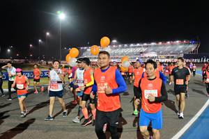 BIB: 71013, 27691
                            <button type="button" onclick="openModal(10605154)" class="btn btn-primary btn-sm float-right btn-popup" data-toggle="modal" data-target=".modal-high-quality">
                        <i class="fas fa-shopping-cart"></i> Add to Cart
                    </button>
                                            <button type="button" onclick="isThisMe(10605154, true)" class="btn btn-success btn-sm float-right btn-popup btn-isme hidden" data-toggle="tooltip" data-placement="bottom" title="นี่คือรูปของคุณใช่ไหม คลิกที่นี่เพื่อเอาเข้าอัลบั้ม">
                        <i class="fas fa-plus"></i> Add to album
                    </button>
                    <button type="button" onclick="isThisMe(10605154, false)" class="btn btn-warning btn-sm float-right btn-popup btn-isnotme hidden">
                        <i class="fas fa-ban"></i> Remove from album
                    </button>